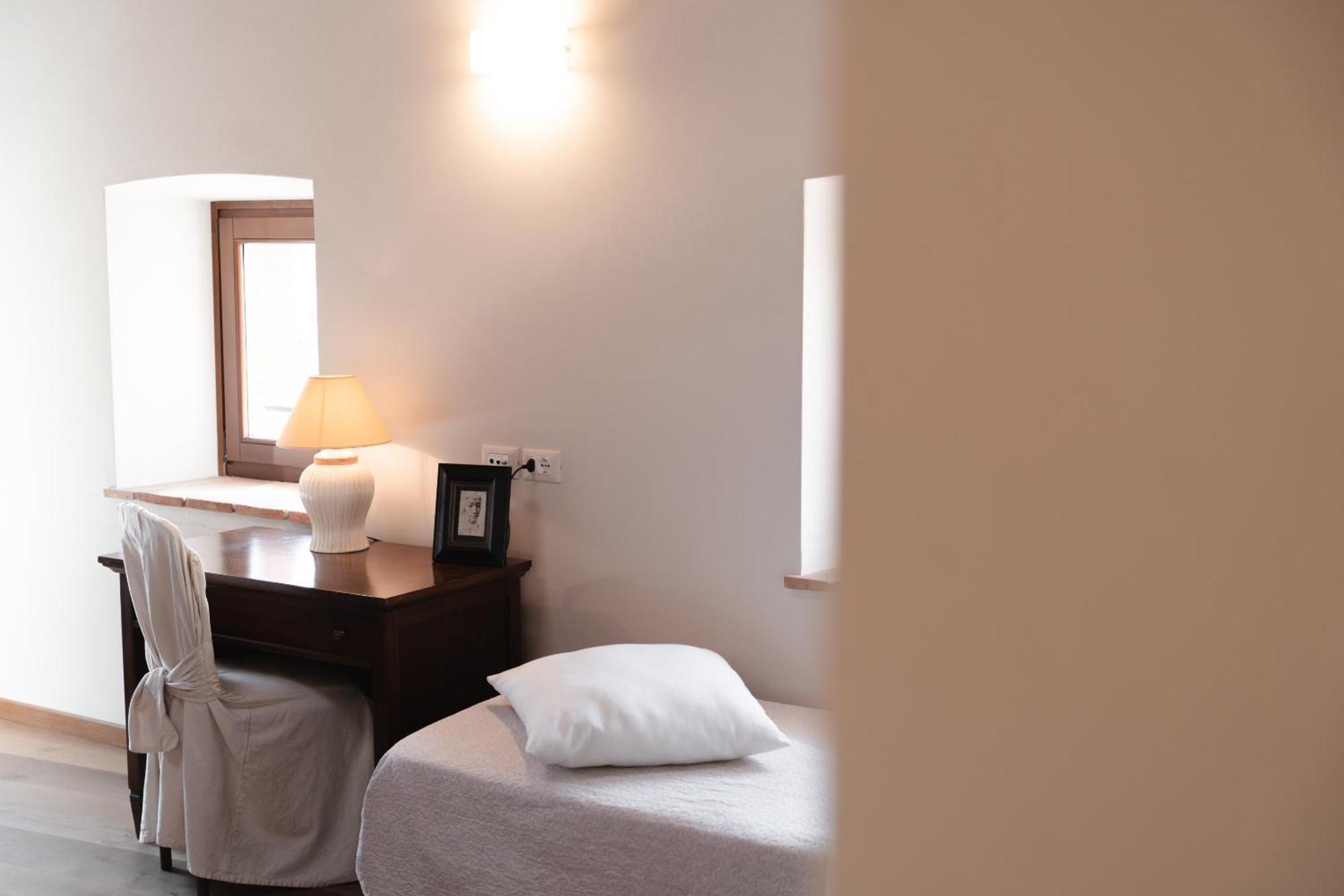 Corte Castello アッフィ 部屋 写真