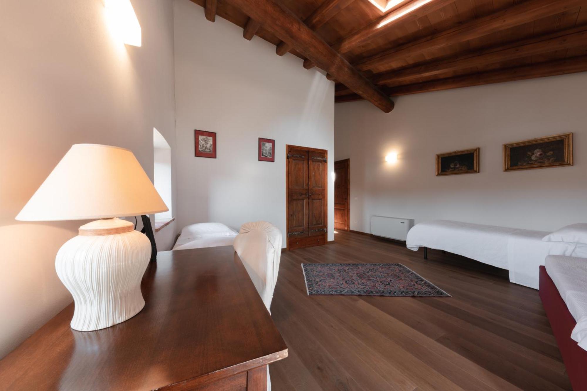Corte Castello アッフィ 部屋 写真
